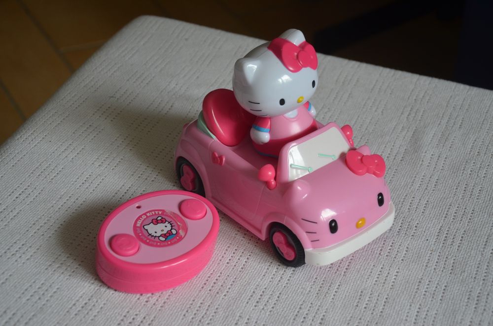 HELLO KITTY VOITURE - HELLO KITTY AUTO (Gebraucht) in Chiasso für CHF ...
