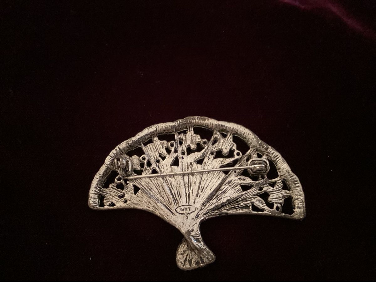 Broches & Aiguilles: Broche – D'occasion à fribourg par iris18 4