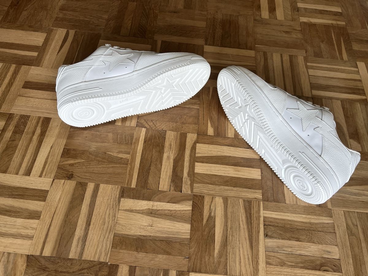 Bape Scarpe da uomo: A Bathing Ape BAPE Sta Triple Weiss Gr. 42 – Nuovo (secondo la descrizione) da Zug venduto da Ratna 3