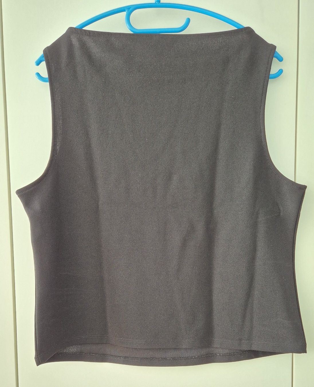 H&M Top: H&M Top, schwarz, L – Nuovo (secondo la descrizione) da Münchenstein venduto da Trinity 2