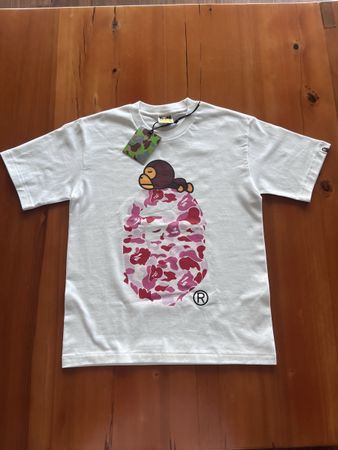 A BATHING APE — T-SHIRT