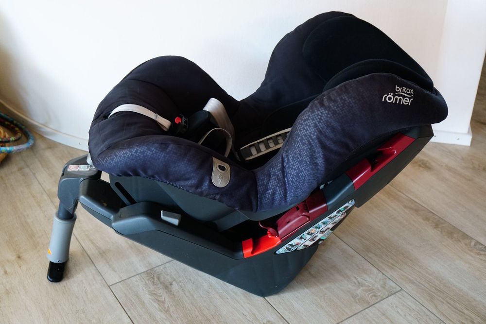 Britax R mer Safefix Plus ISOFIX Kaufen auf Ricardo