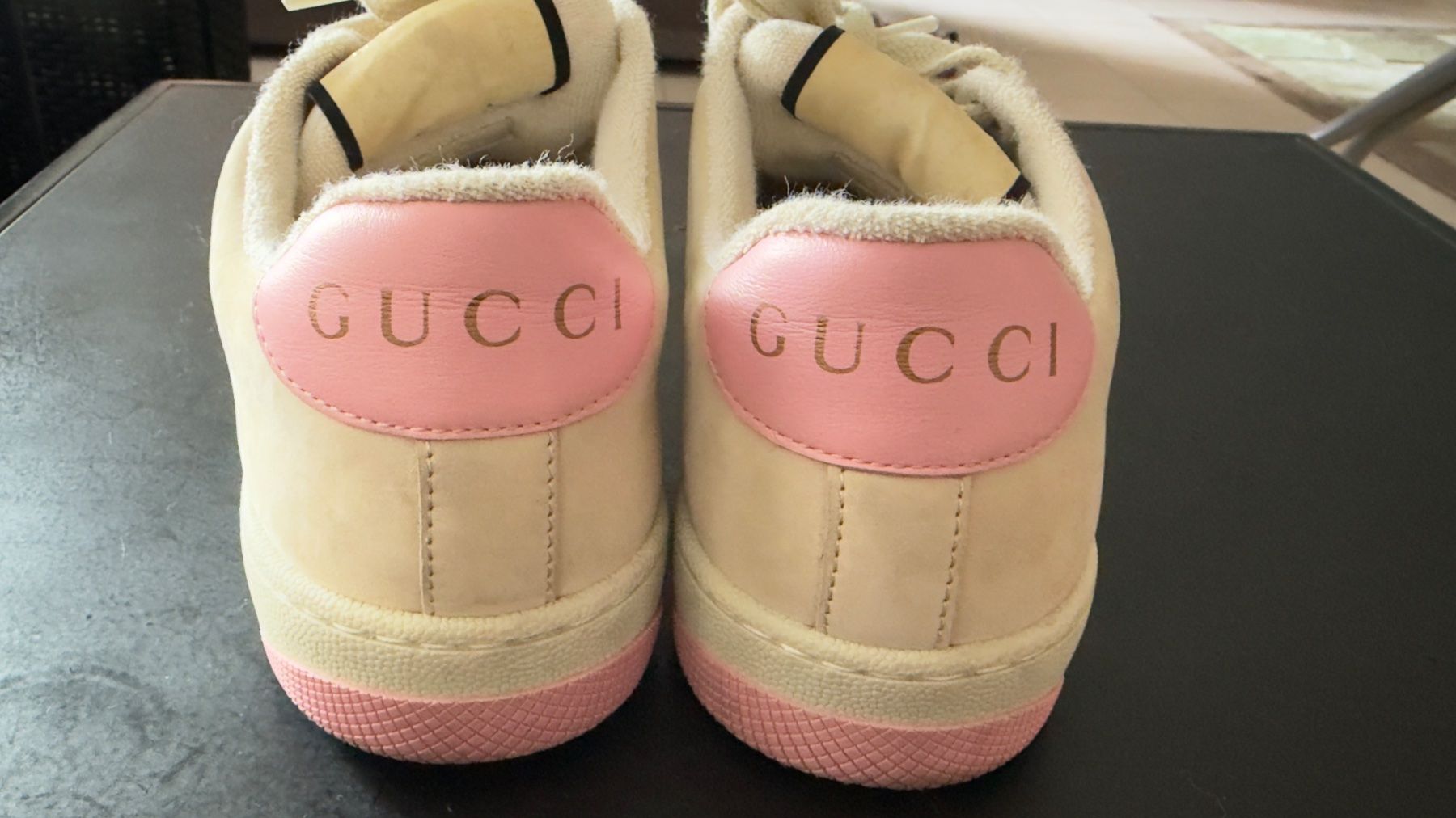 Gucci Damenschuhe: Gucci Sneaker – Gebraucht aus zürich von flordocampo 2