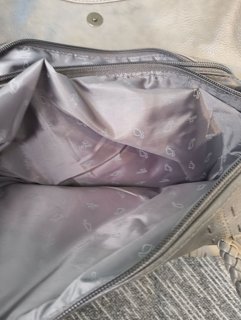 Borse da donna: Handtasche von Carpisa – Usato da Starrkirch-Wil venduto da mar_2rqn 5