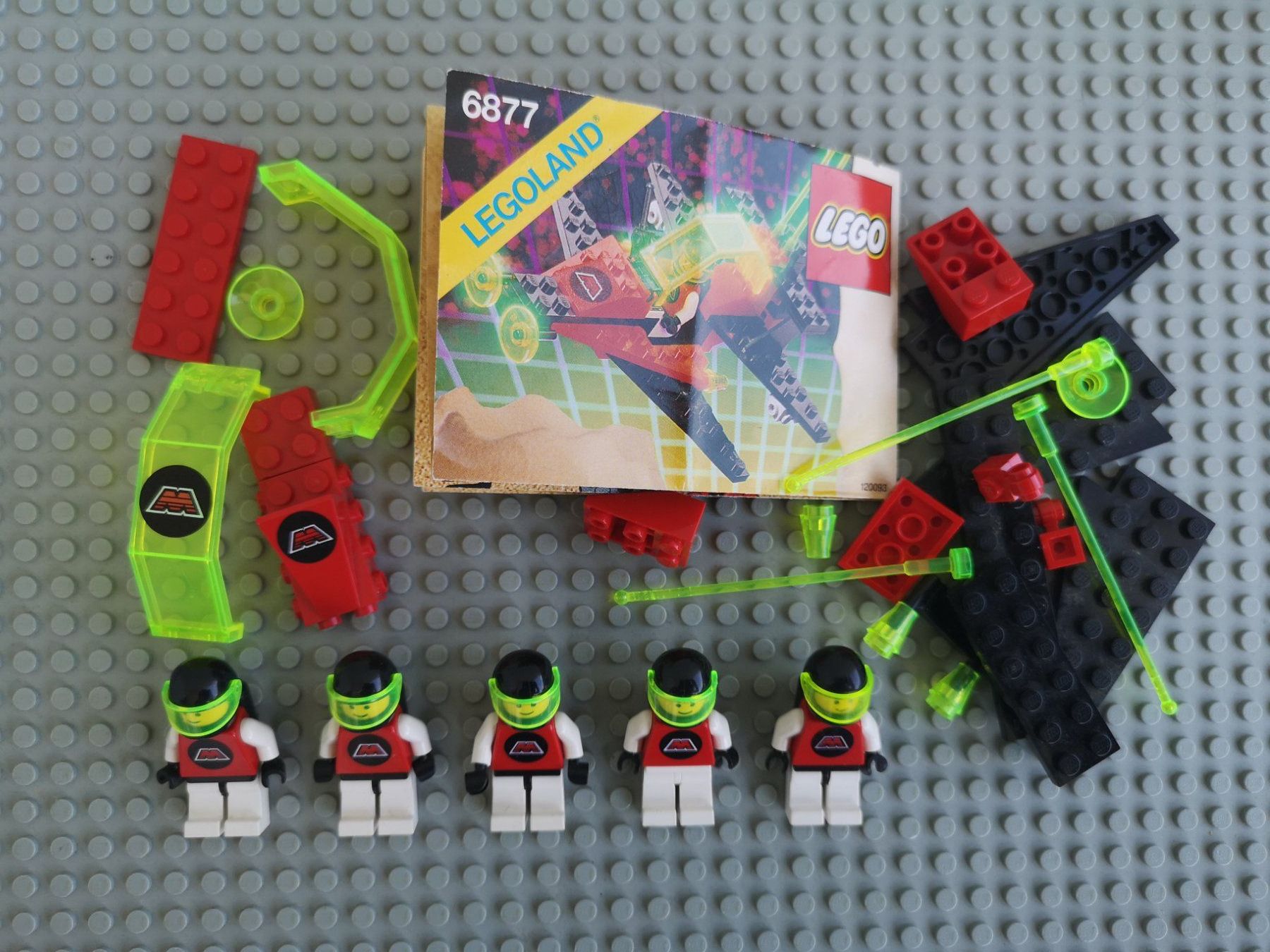 Lego Giocattoli: LEGO M-Tron Figuren + Bauplan 6877 + Teile – Usato da Goldau venduto da MacPad