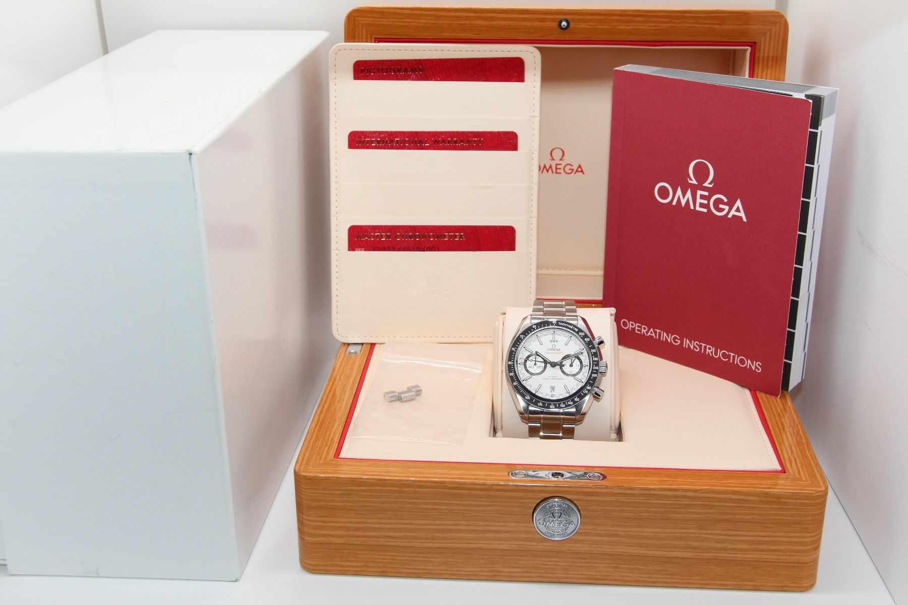 Omega Montres: Omega Speedmaster Racing Ref. 329.33.44.51.04.001, Full-Set – D'occasion à Zug par eMDi_Collection 8