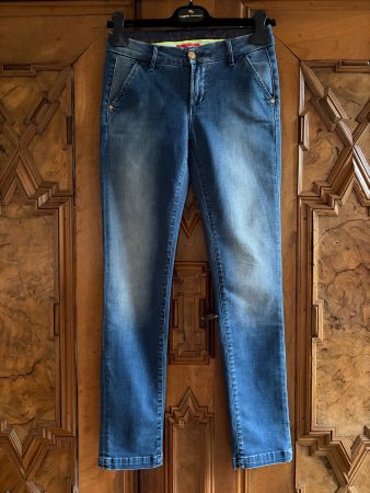 MANILA GRACE JEANS Größe 25 Zustand: Perfekt