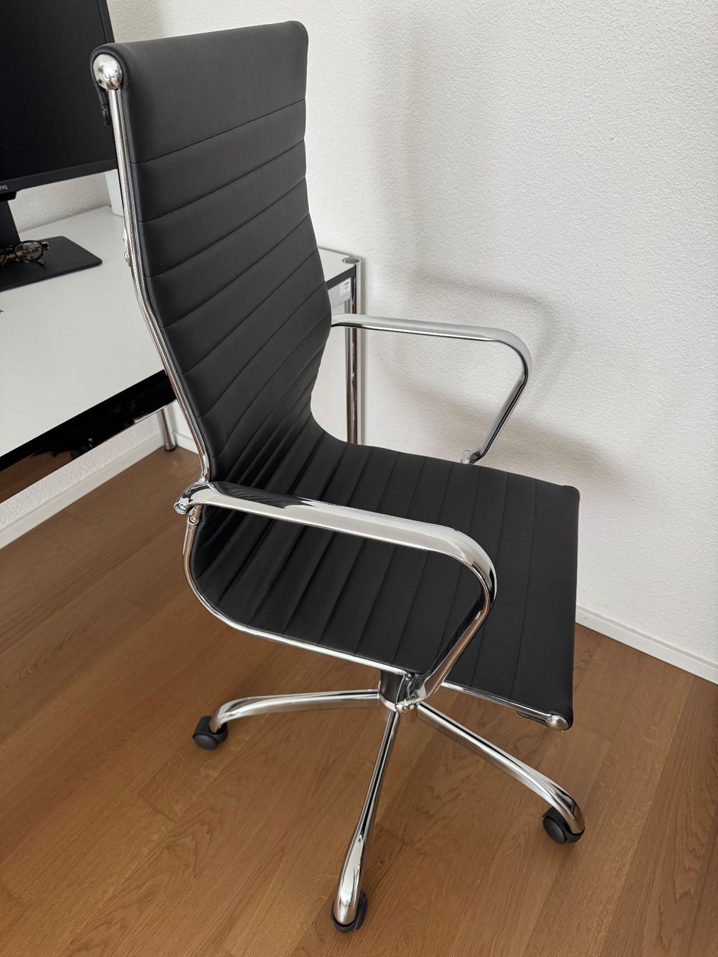 Conforama Sedie: Arbeitsstuhl – Nuovo (secondo la descrizione) da Seon venduto da christinasarah