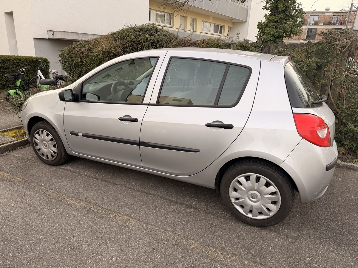 Renault Autos: Renault Clio 1.4 16V – Gebraucht aus Zürich von ale_t6gl 5