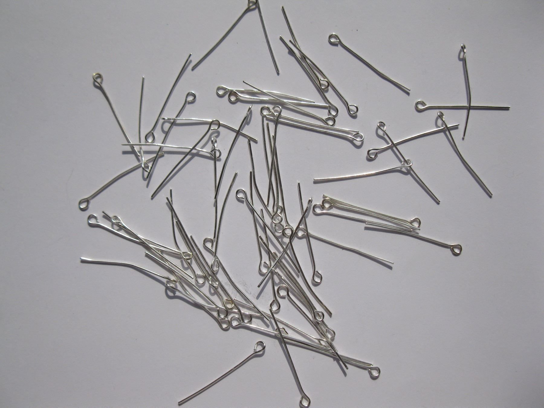 Perle (finte): 100 Kettelstifte versilbert, 32x0,7mm – Nuovo e nell'imballaggio originale da St. Margarethen TG venduto da LuanaKa