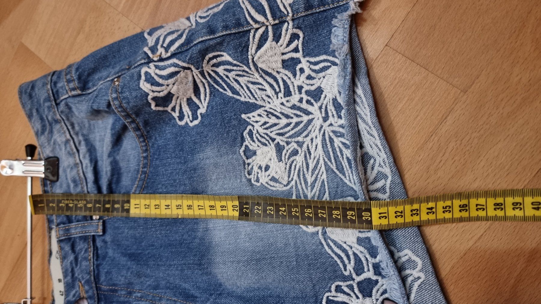 Pantaloni: Shorts Größe 38/40 – Usato da Wald ZH venduto da Martin79 5