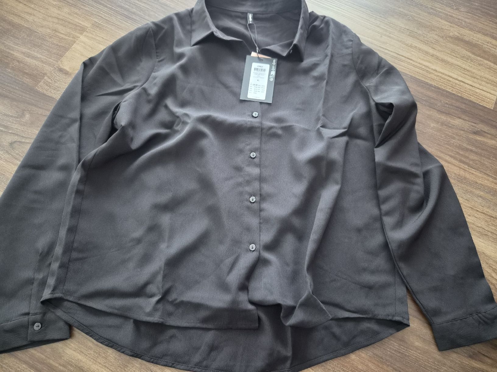 Lots de vêtements: Kleiderpaket Grösse XL NEU – Neuf (Voir description) à Altishofen par tammy05 6