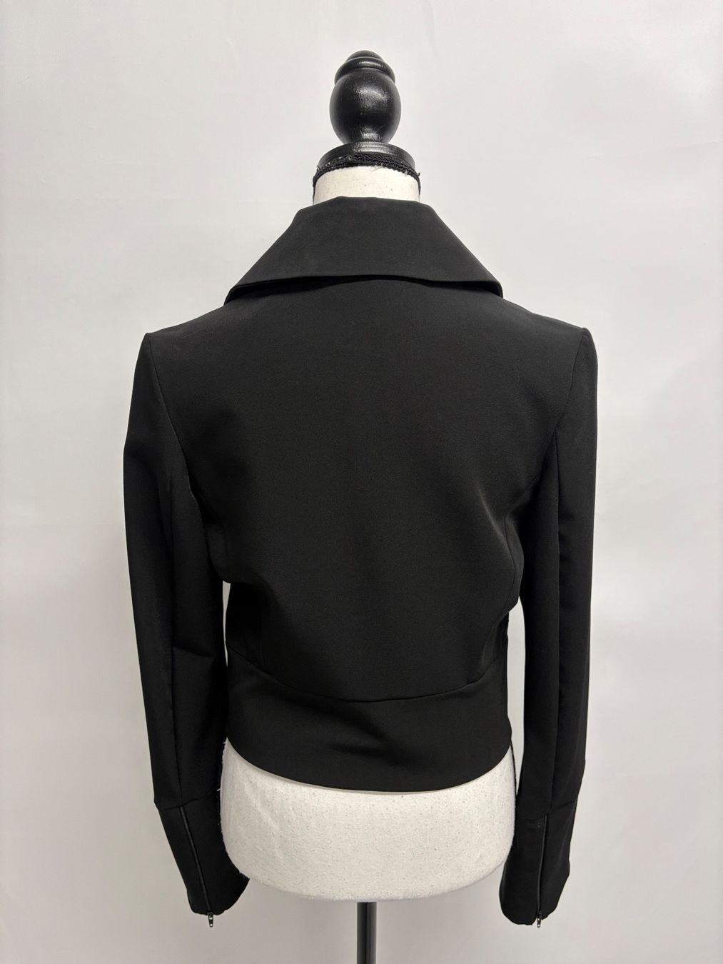 Giacche: Atto Terzo Jacke Bikerjacke Gr. 36 schwarz – Usato da Regensdorf venduto da secondchancefashion 3