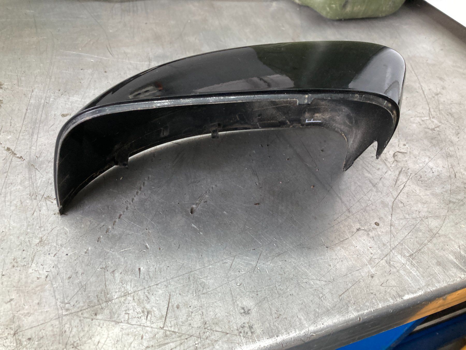 Jeep Tutti pezzi di ricambio auto: Jeep Grand Cherokee Spiegelschale links – Usato da Cham venduto da WB2223 1