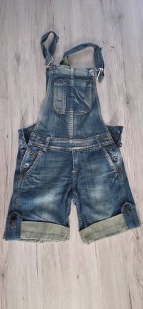 Jumpsuit aus Denim mit kurzen Ärmeln