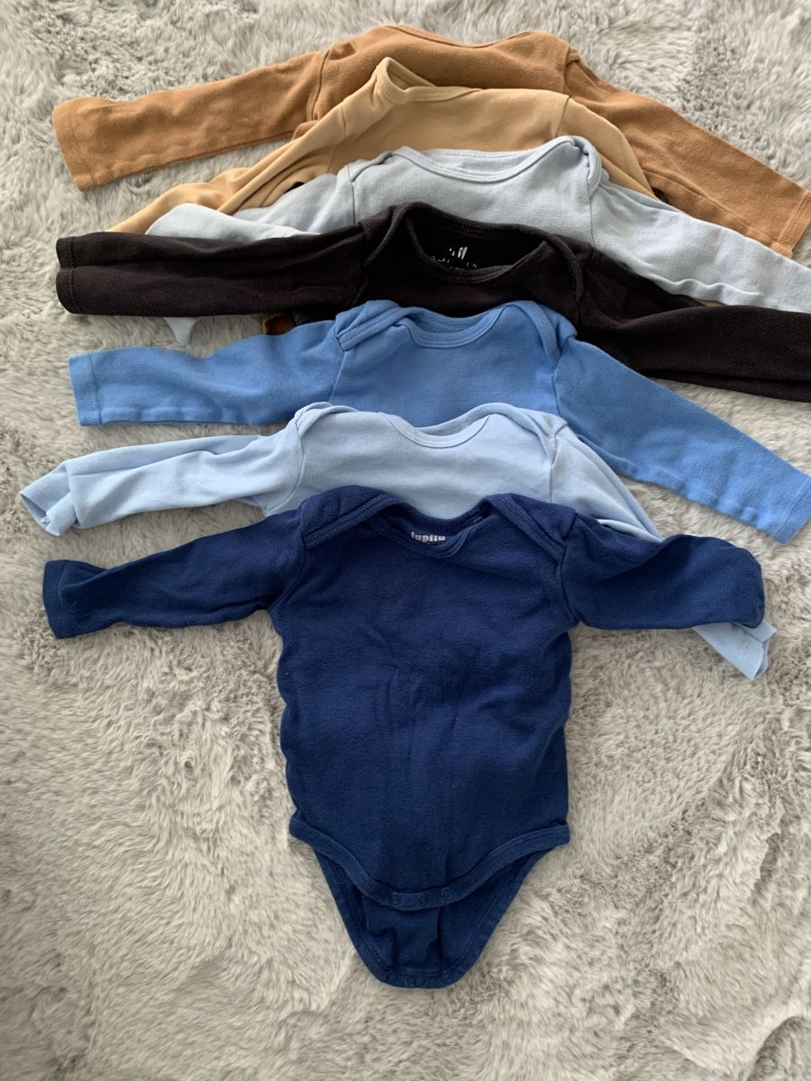Lotti & Set di vestiti: Body Strampler 7er Pack Grösse 62/68 – Usato da Unterägeri venduto da Globi8634
