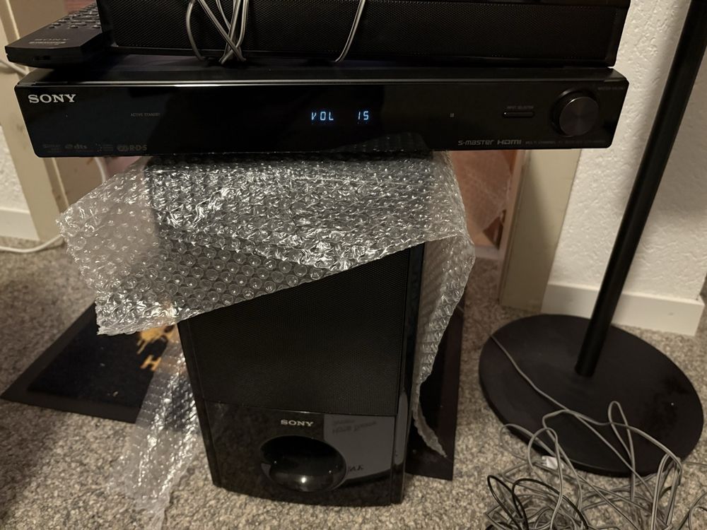 Sony Home Cinema: SONY home theatre HT-SF 100 – Nuovo (secondo la descrizione) da Herzogenbuchsee venduto da warrior77 2