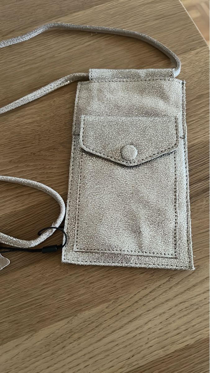 Pieces Borse da donna: Schicke Handytasche Wildlederoptik Neu – Usato da Siebnen venduto da schnell05