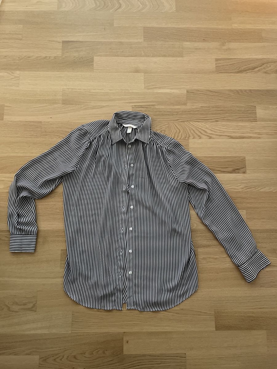 H&M Blusen: gestreifte Oversize Bluse – Gebraucht aus Zürich von aha_v2zt