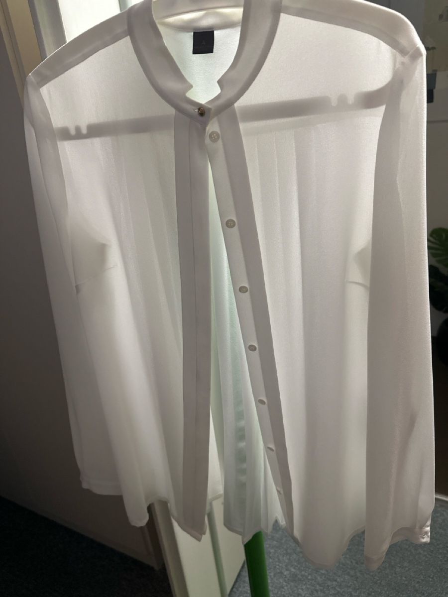 S.Oliver Chemisiers: Damen Bluse weiss  Gr40 S.Oliver  – Neuf (Voir description) à Baltschieder par YmroBe