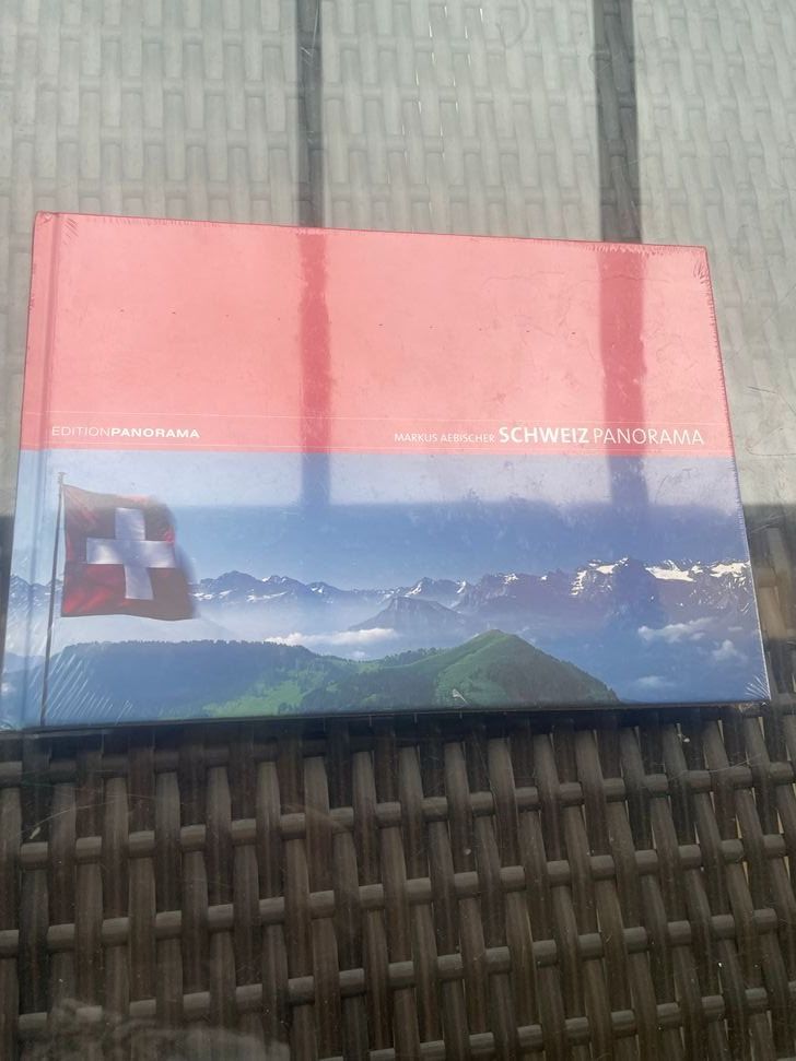 Libri: NEU - Schweiz Panorama – Nuovo e nell'imballaggio originale da Bergdietikon venduto da book-4-you