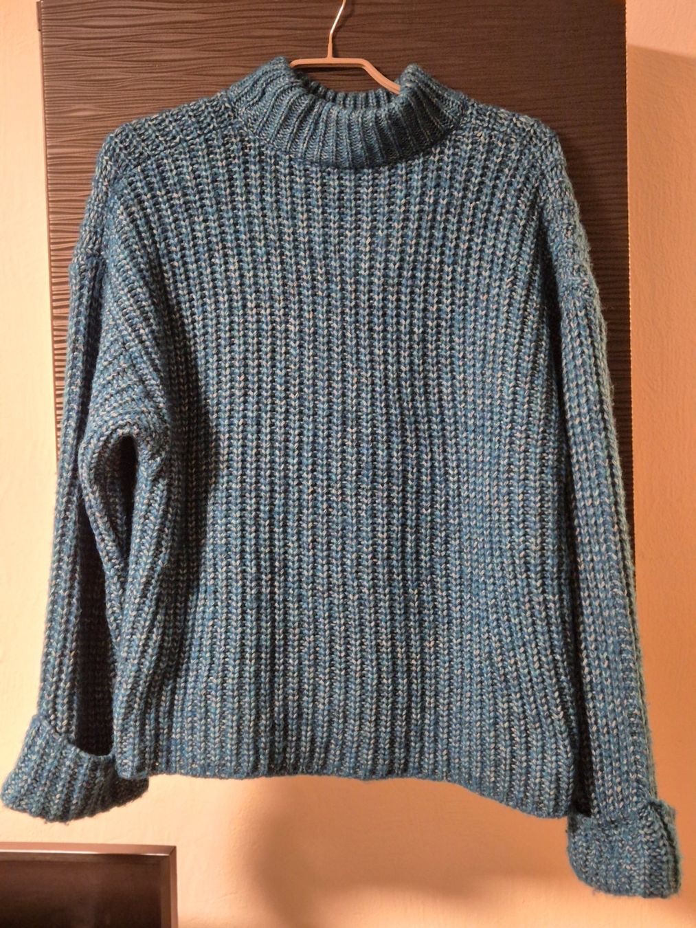 Maglioni & Felpe: Essentiel Antwerp Strickpullover, Gr. M, Top! – Usato da Stein am Rhein venduto da Lav1