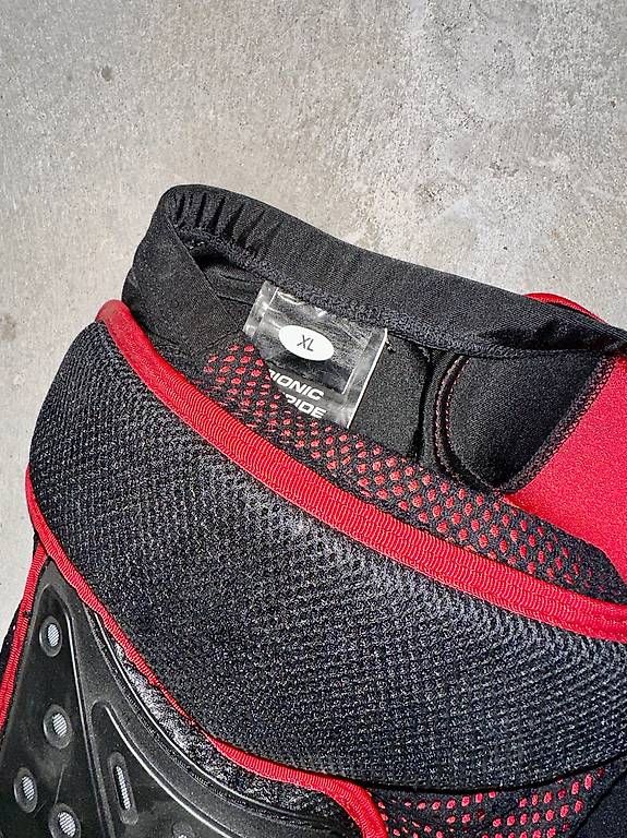 Hosen: Alpinestars Bionic Freeride Shorts – Gebraucht aus Yverdon-les-Bains von lol_2lfg 2