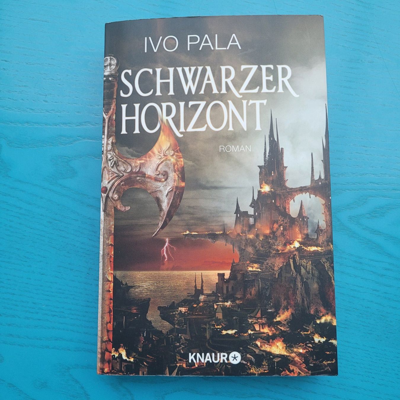 Libri: Ivo Pala- Schwarzer Horizont / Dark World Saga 1 – Nuovo (secondo la descrizione) da SCHÜBELBACH venduto da CoKaHa