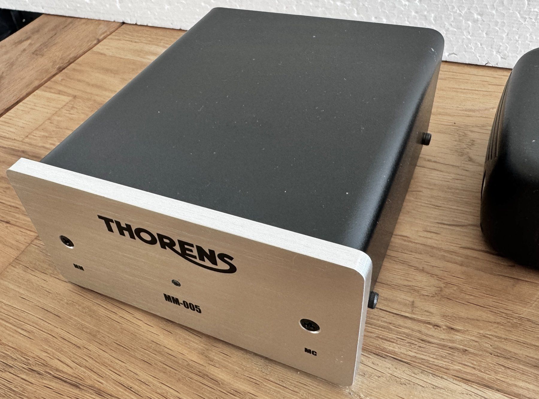 Thorens Giradischi: THORENS MM-005 – Usato da Zürich venduto da Tapehead 6