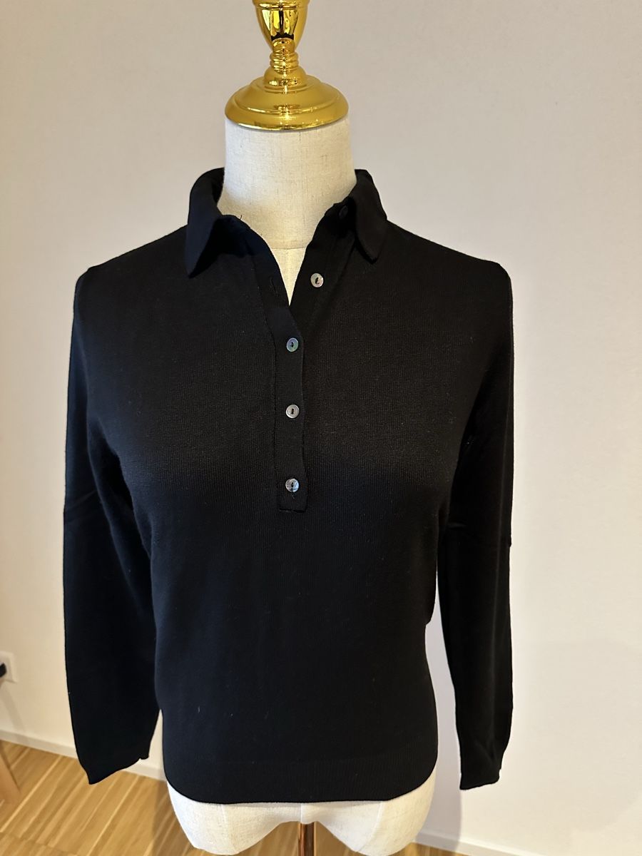 H&M Maglioni & Felpe: Black sweater size XS by H&M – Usato da Neuchâtel venduto da agn_jc66