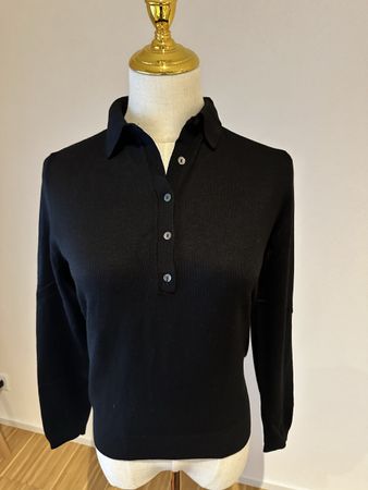 Black sweater size XS by H&M