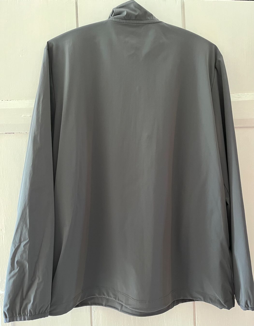 Arket Pullover & Sweatshirts: Sweatshirt nylon " ARKET " sport gris – Neu (gemäss Beschreibung) aus Echandens von pepite30 1