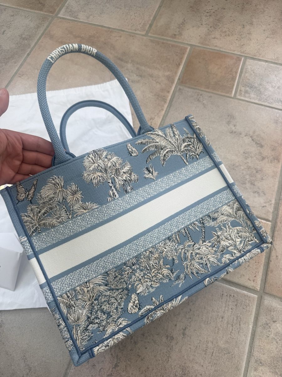 Dior Borse da donna: Dior Book Tote NEU NP. 2900.- – Nuovo (secondo la descrizione) da Ellighausen venduto da privateseller 4