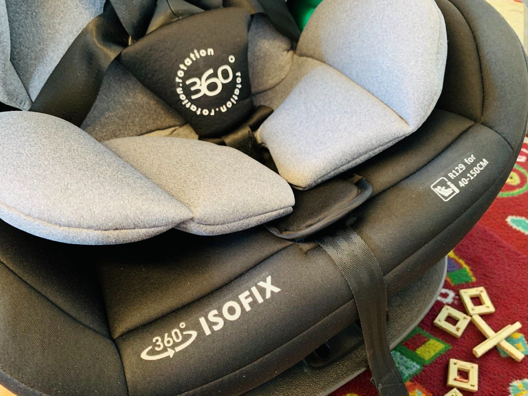 Auto-Kindersitze: ISOFIX Autositz iSize 40-150cm ECE R129 GRAU/SCHWARZ NEU – Neu und originalverpackt aus Bergdietikon von shopAgent 8