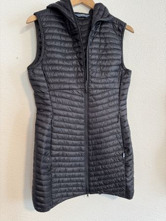 Gilet von Meru, S, Schwarz, Sportgilet, Wandergilet, Kapuze.