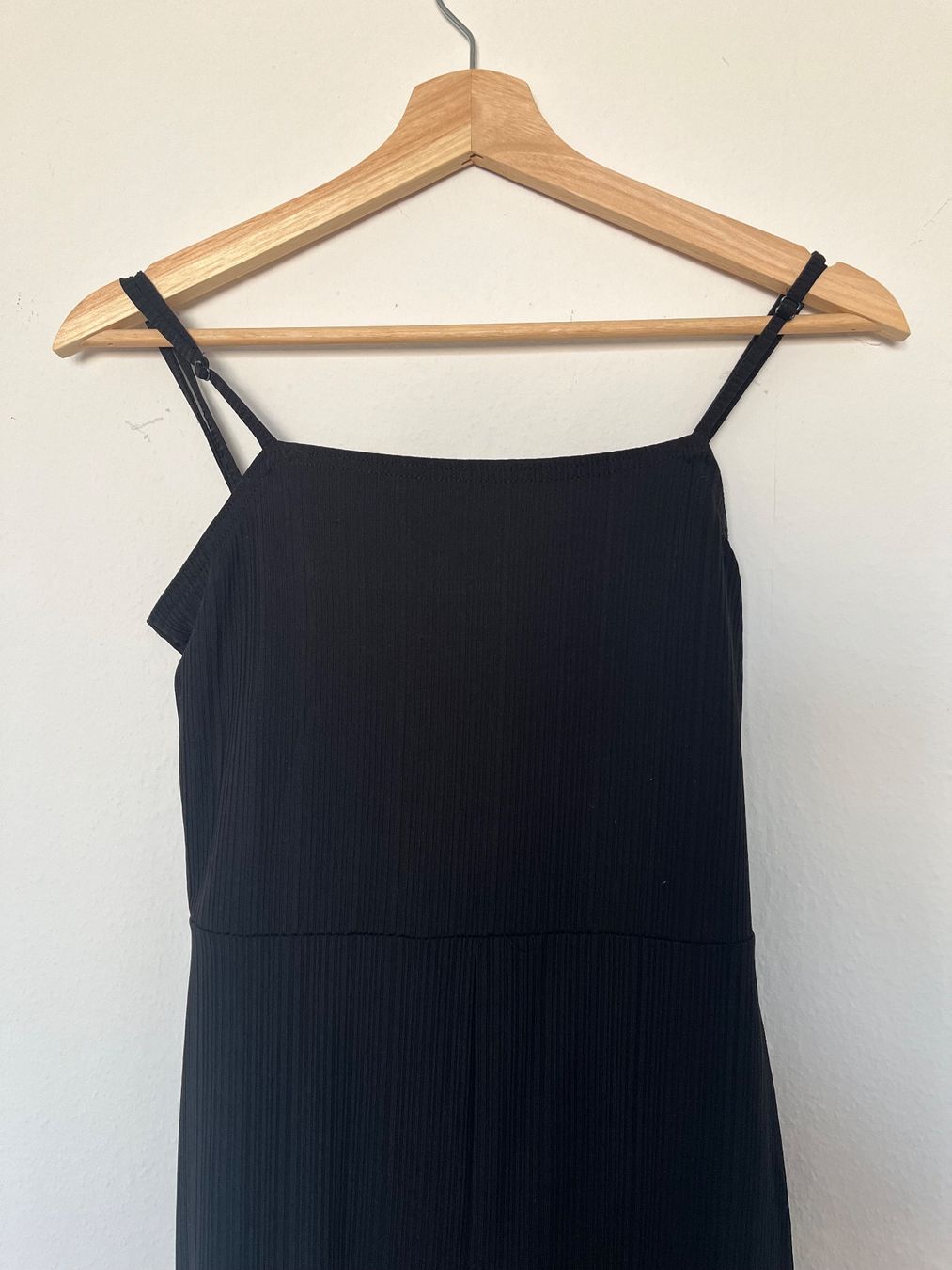 Monki Tute: Schwarzer Jumpsuit, Grösse S – Usato da Basel venduto da jas_xy6j 1