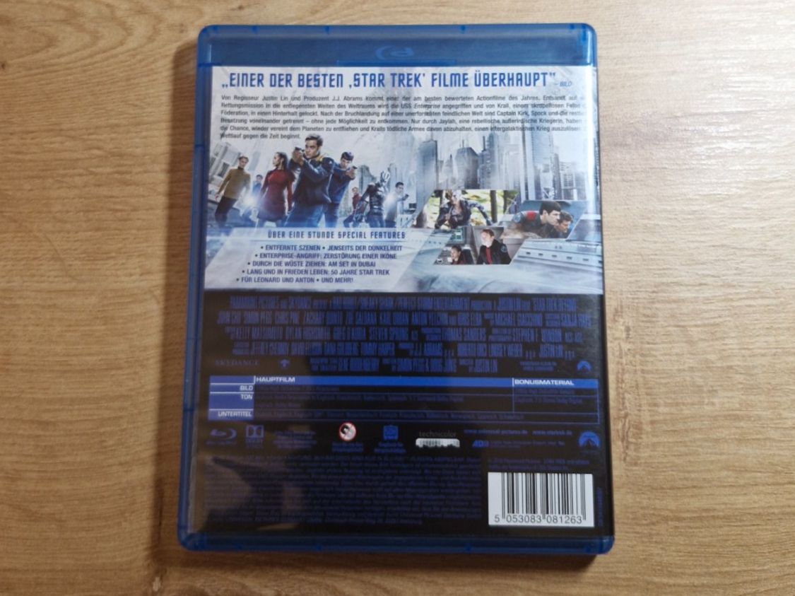 Tous les DVDs: Star Trek 13 - Beyond (2016) Bluray – D'occasion à Pfungen par Whitie 1