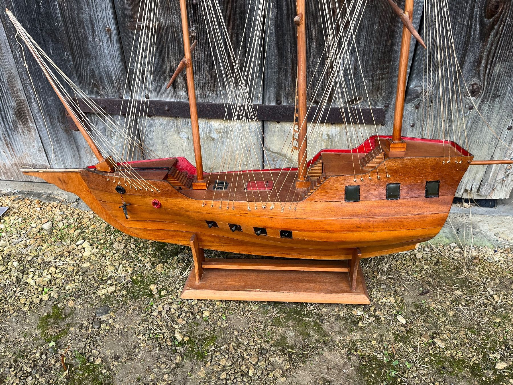 Modellbausätze & Standmodelle: Grosses älteres Holz-Modellschiff, 4-Master – Gebraucht aus Rünenberg von  3