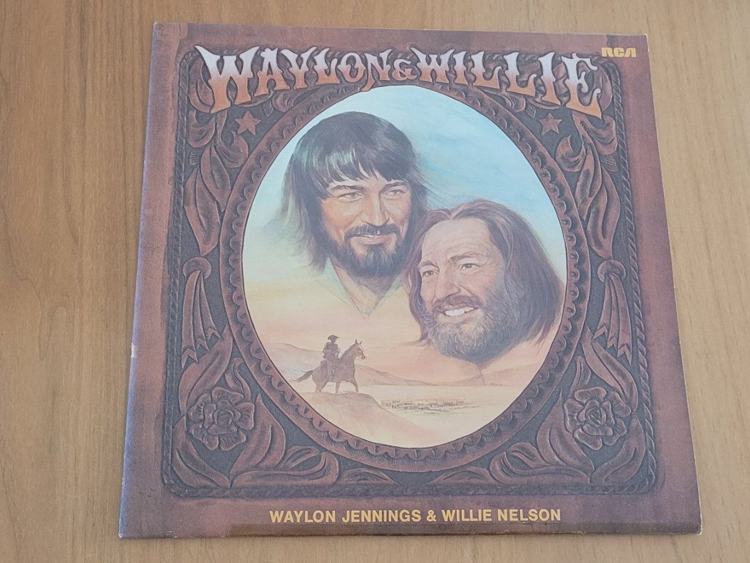Dischi in vinile: LP  Waylon Jennings & Willie Nelson – Usato da Martigny venduto da MZ-67
