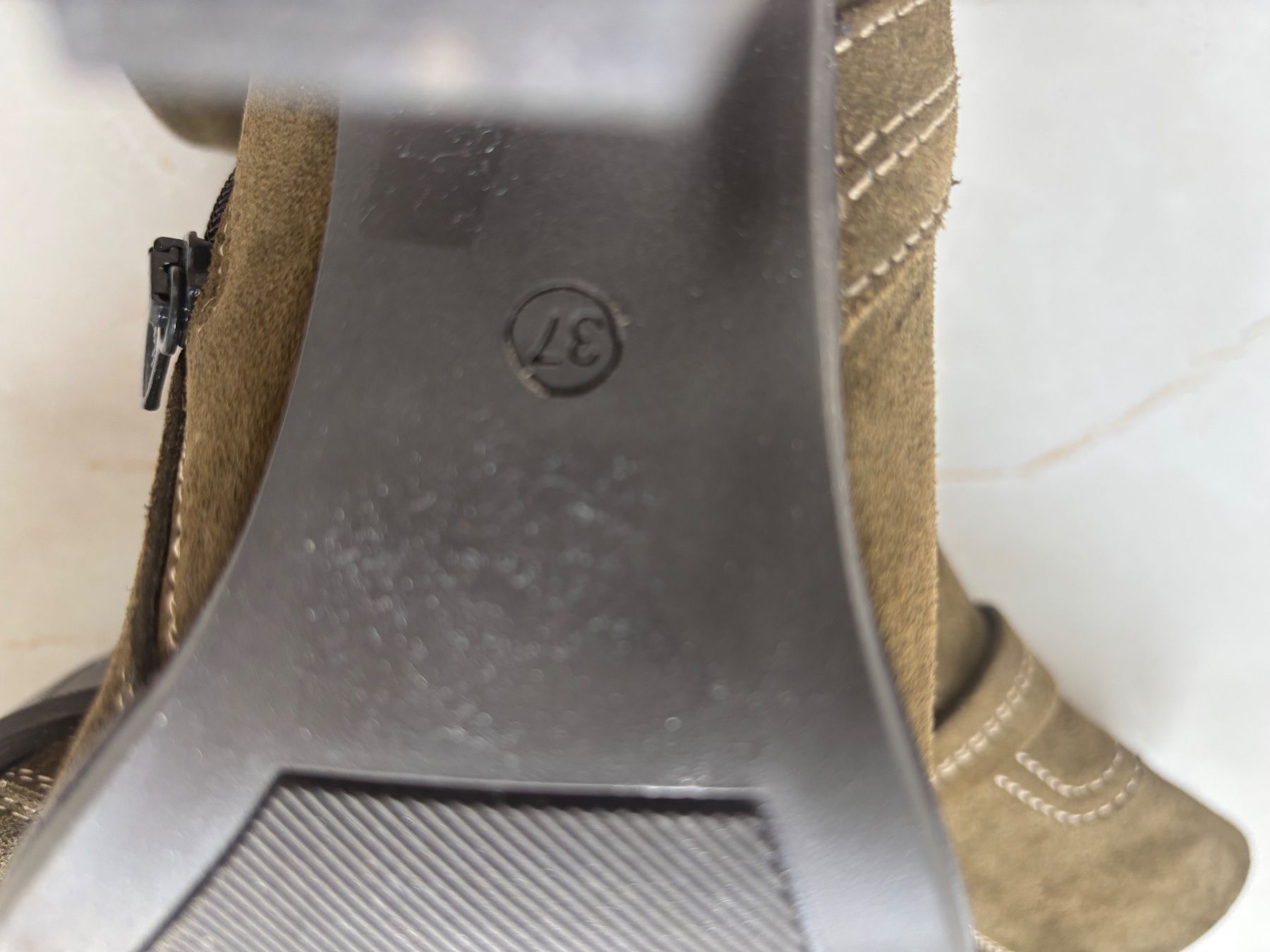 Scarpe da donna: Stiefelette – Usato da Pfäffikon SZ venduto da Prinla 2