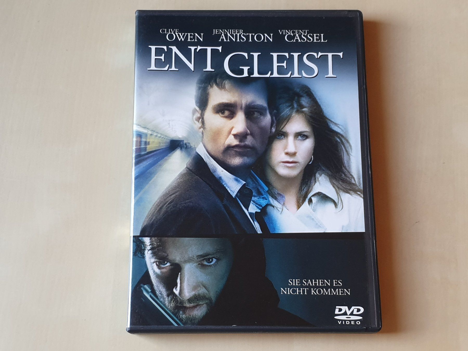Alle DVDs: Entgleist – Gebraucht aus Stansstad von collectorsshop