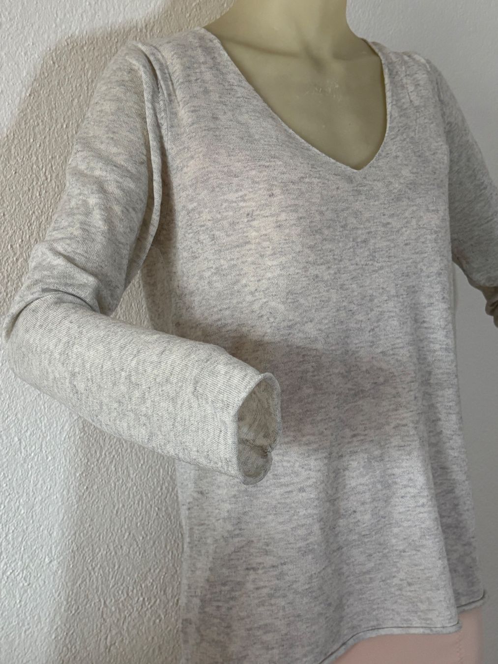 Pullover & Sweatshirts: VERSION FEMININ Pullover grS/M – Gebraucht aus Niederbipp von fashionfuchs 2
