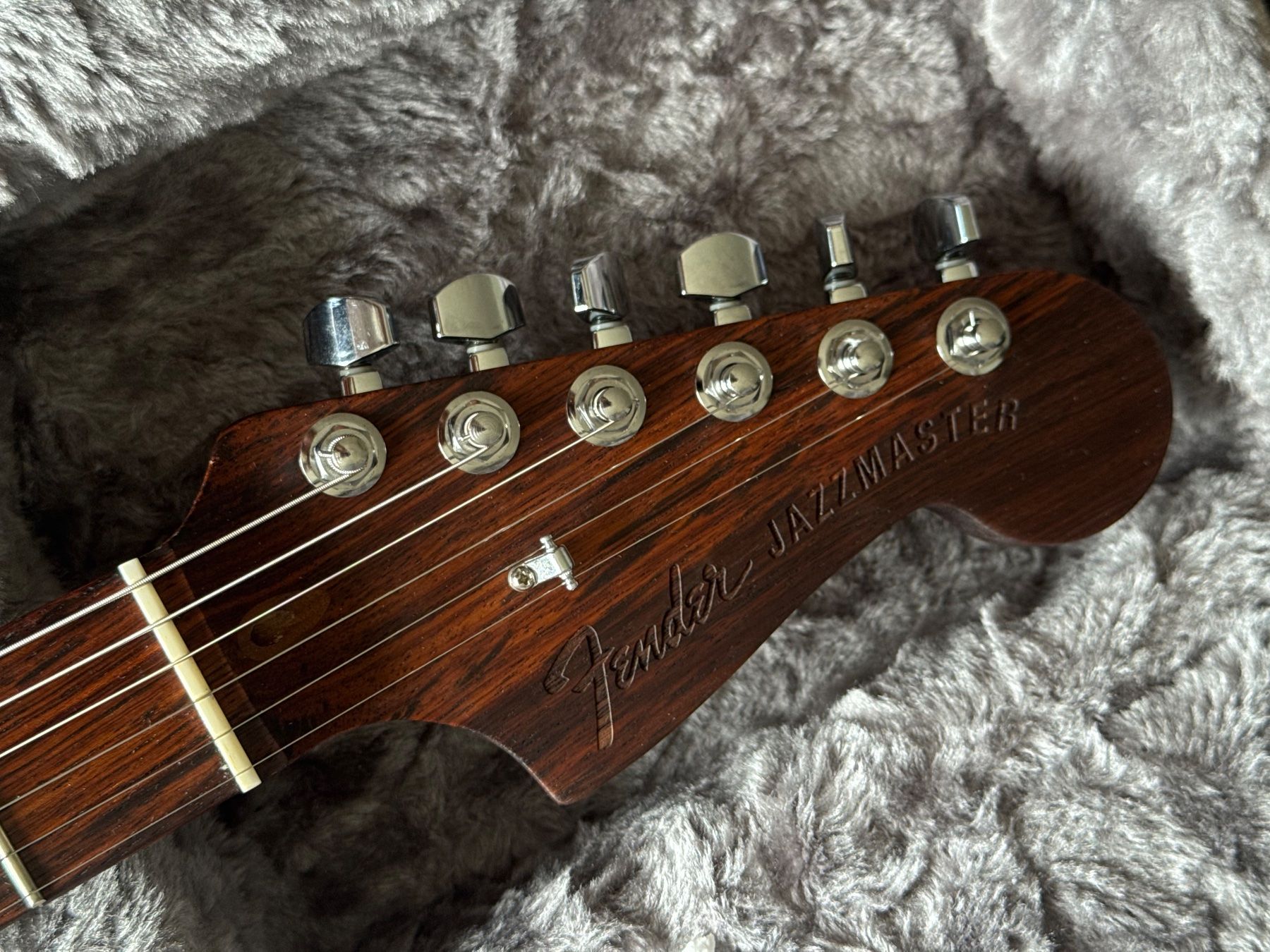 Fender Instruments de musique: Fender American Professional Jazzmaster Shell Pink LTD – Neuf (Voir description) à Origlio par sto_2pxf 1