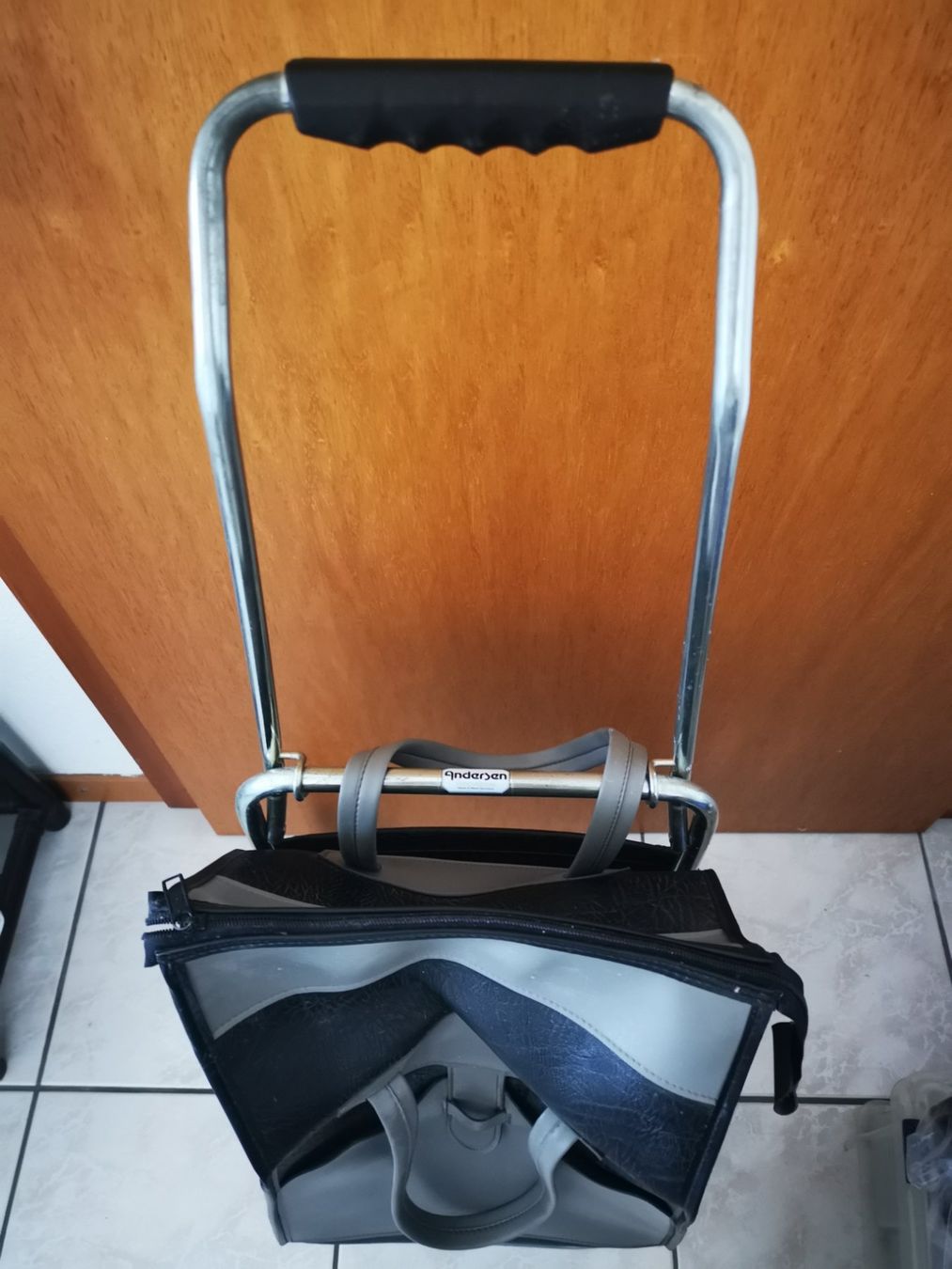 Sonstiges für Haushalt & Wohnen: Chariot de courses Andersen pliable, pratique et léger – Gebraucht aus Courtepin von Marisou2