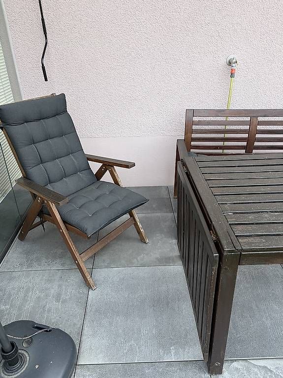Set de table et chaises: Gartenmöbel-Garnitur – D'occasion à Heiligkreuz (Mels) par Sveden 1