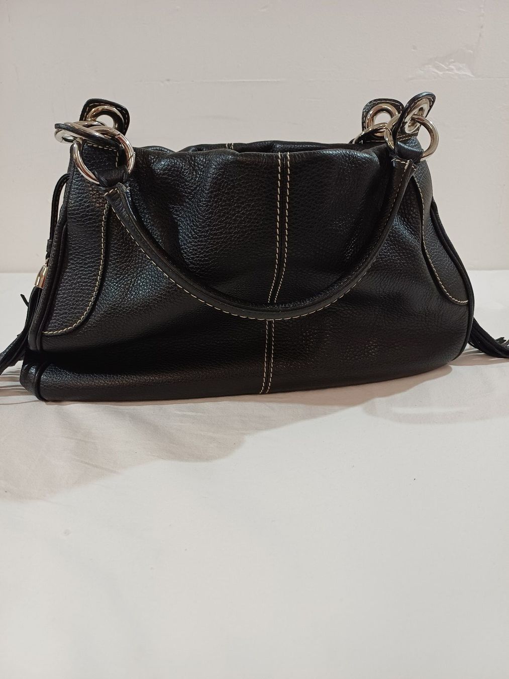 Buti Taschen für Damen: Buti Handtasche schwarz – Gebraucht aus Luzern von IG_Arbeit