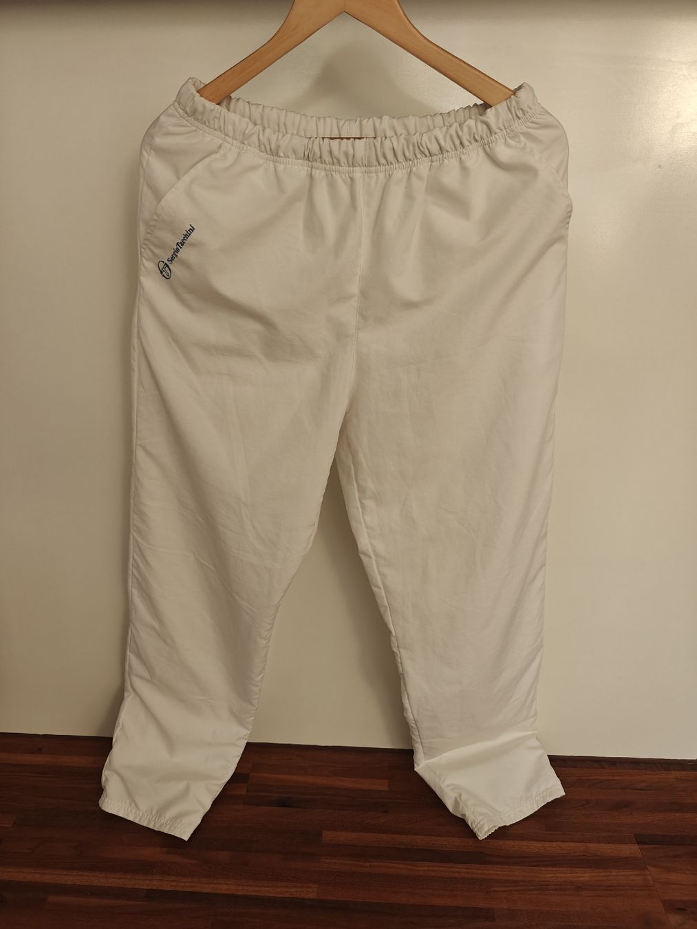 Pantalons: Vintage Sergio Tacchini White Track Pants – D'occasion à Wabern par kat_w92r