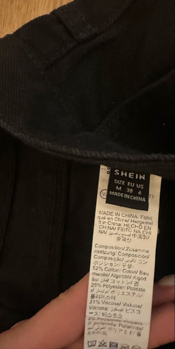 Shein Hosen: Hosentaschen – Neu (gemäss Beschreibung) aus Bern von akl_sy9s 2