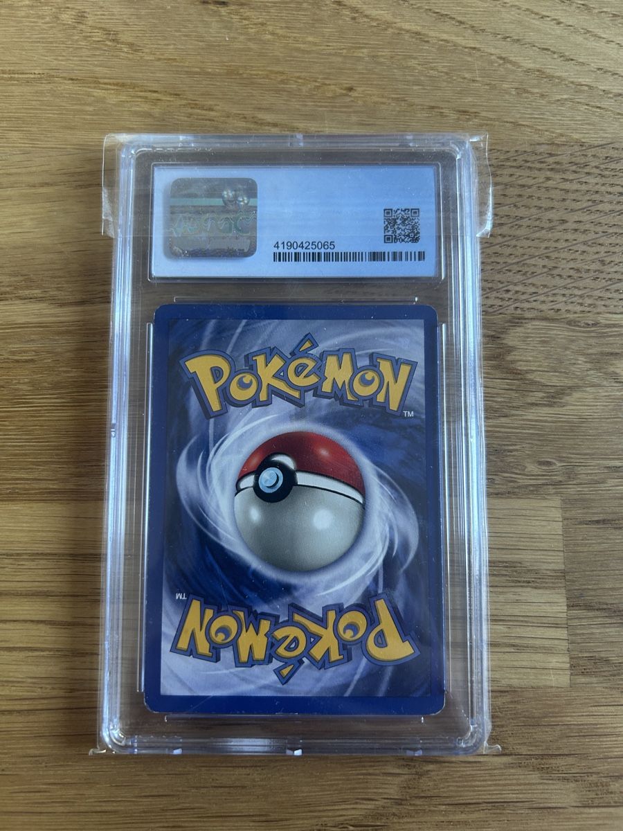 Pokémon Carte collezionabili: Pokemon Machop 52/102 CGC 5.5 Base Set Shadowless – Usato da Kestenholz venduto da Norvik 1