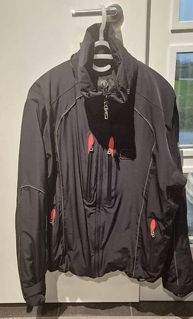 Bogner Winter- / Skijacke - Grösse 52 - neuwertig